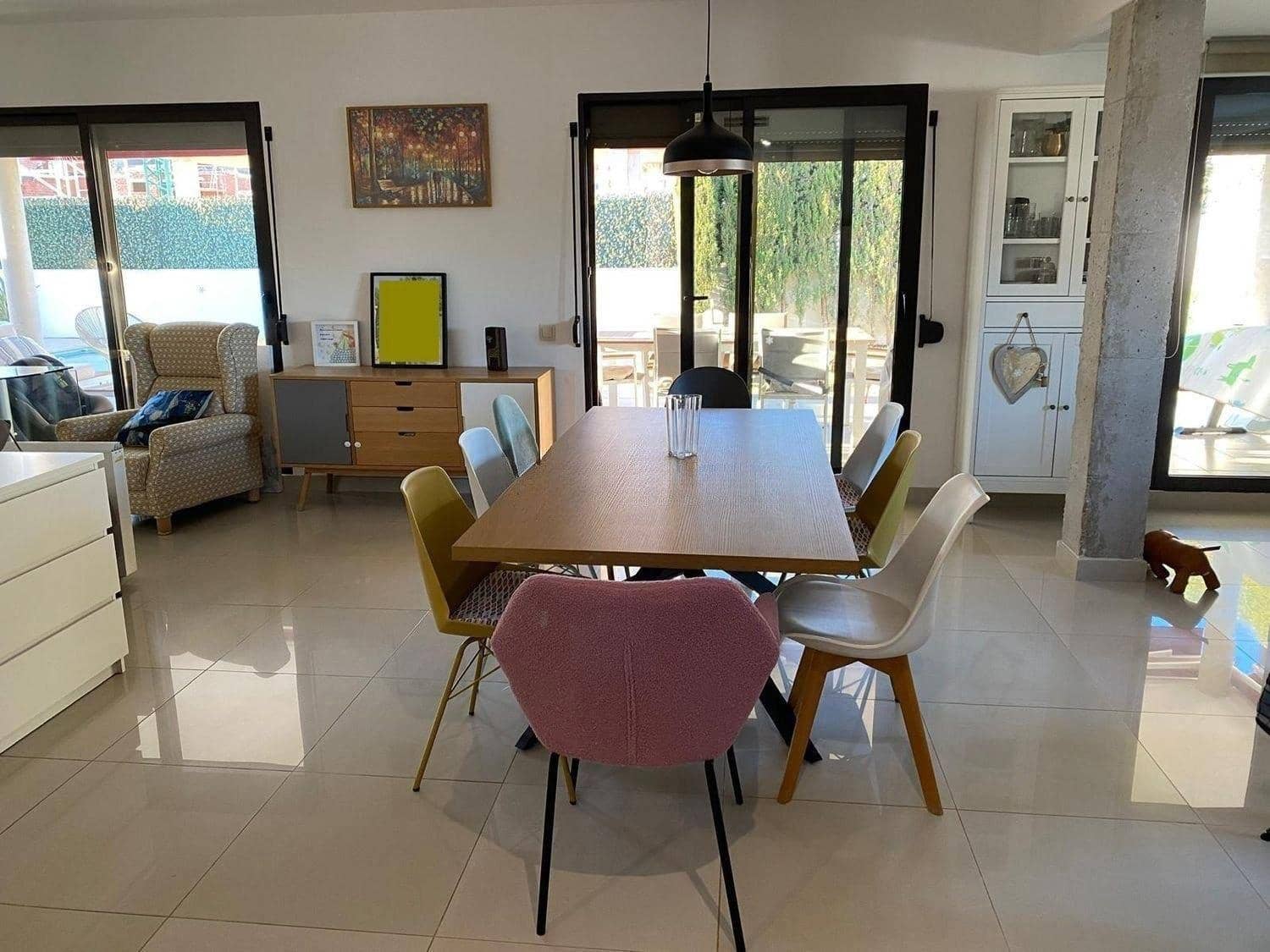 5 bedroom Villa for sale in San Antonio de Benageber with pool - € 600,000 (Ref: 9975464)