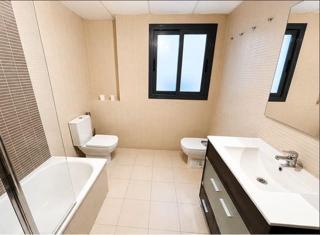 2 slaapkamer Flat te koop in Burjassot met garage - € 250.000 (Ref: 9978913)