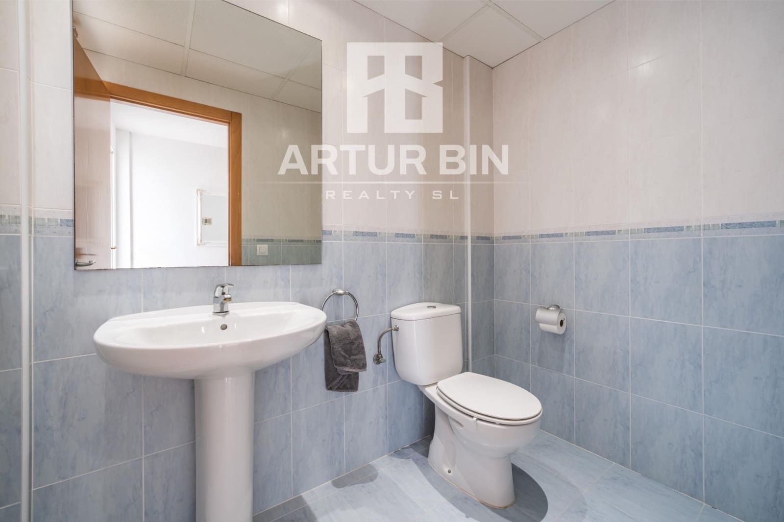 Chalet de 3 habitaciones en Beneixida en venta con piscina - 390.000 € (Ref: 9978914)