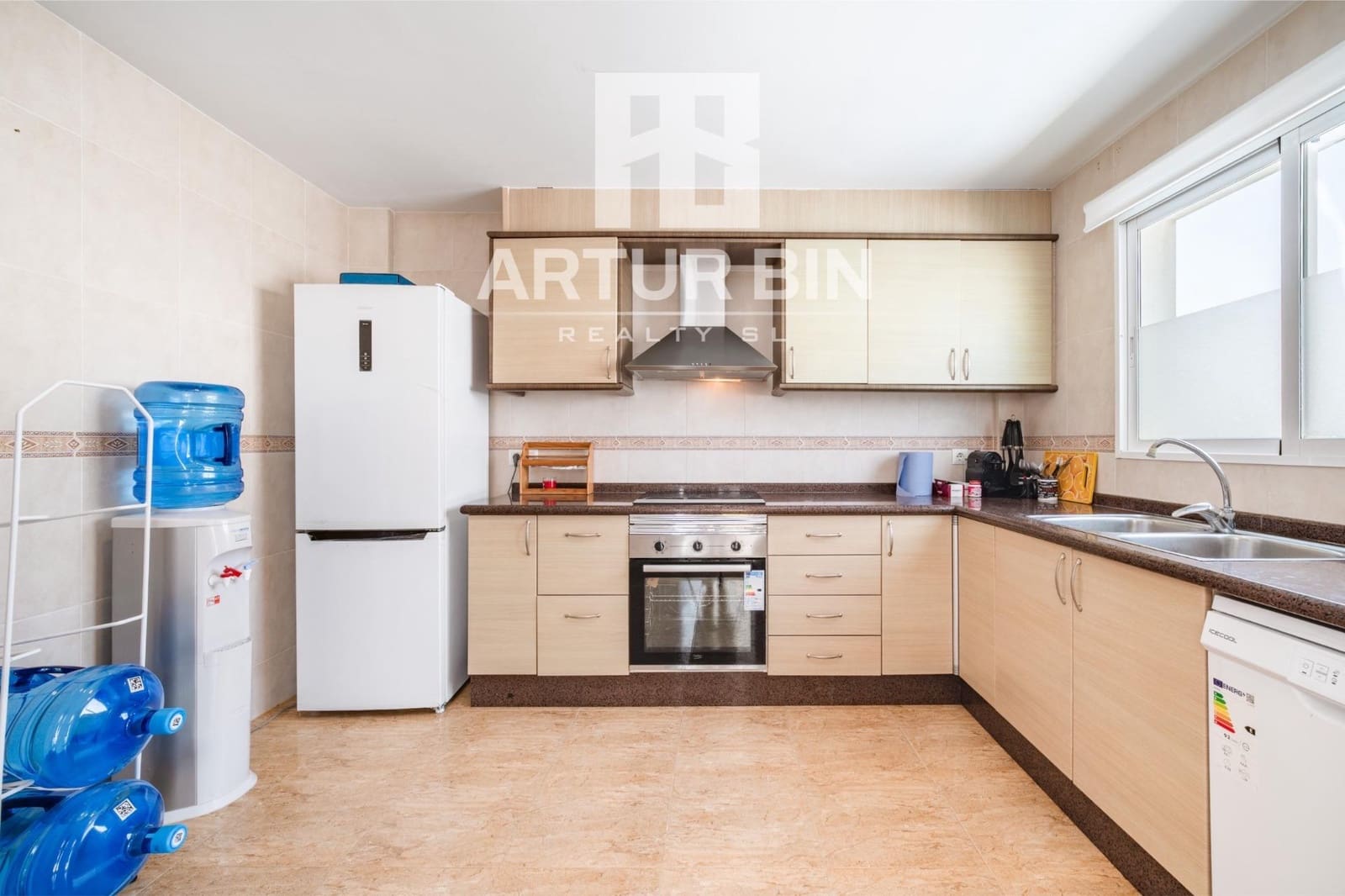 Chalet de 3 habitaciones en Beneixida en venta con piscina - 390.000 € (Ref: 9978914)