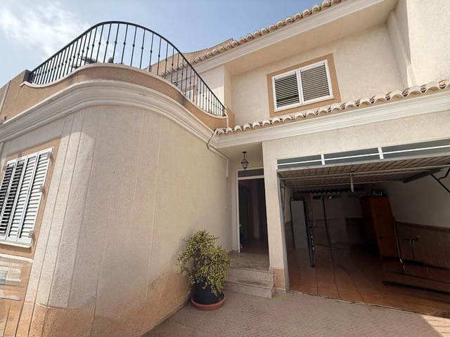 4 camera da letto Villetta a Schiera in vendita in Polinyà de Xúquer - 220.000 € (Rif: 9983040)