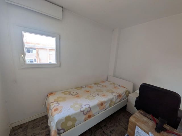 3 slaapkamer Flat te koop in La Malva-Rosa, Valencia stad - € 230.000 (Ref: 9985005)