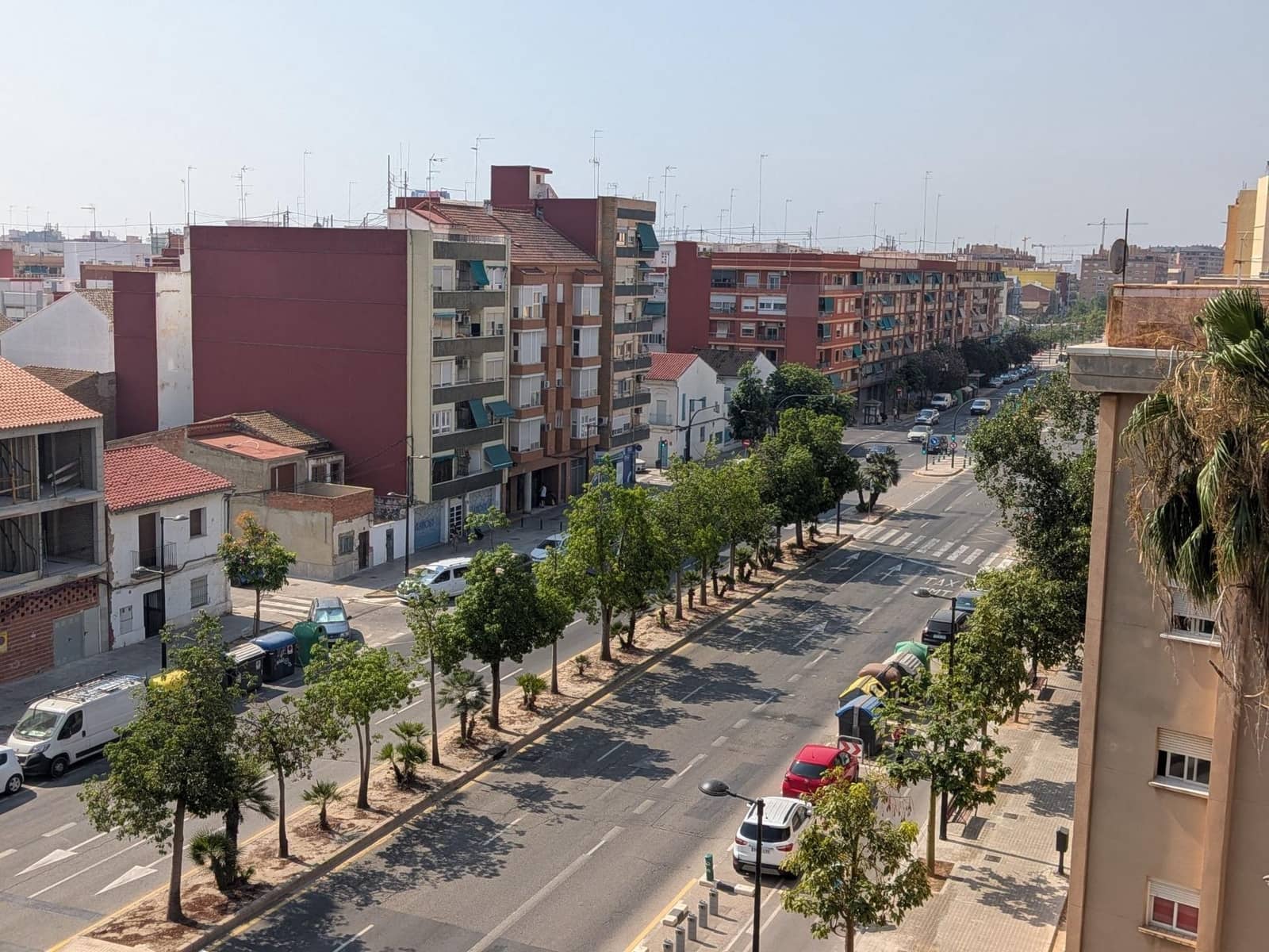 Piso de 3 habitaciones en València ciudad en venta - 230.000 € (Ref: 9985005)