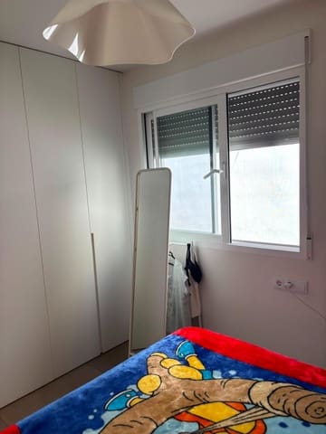 4 soverom Hus til salgs i La Pobla de Vallbona med svømmebasseng garasje - € 760 000 (Ref: 9985008)