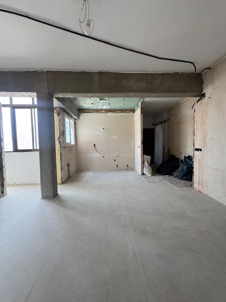 Piso de 3 habitaciones en La Pobla de Farnals en venta - 169.000 € (Ref: 9986897)