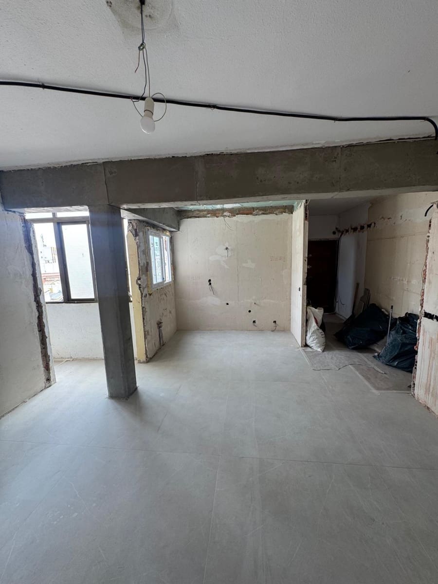 Piso de 3 habitaciones en La Pobla de Farnals en venta - 169.000 € (Ref: 9986897)