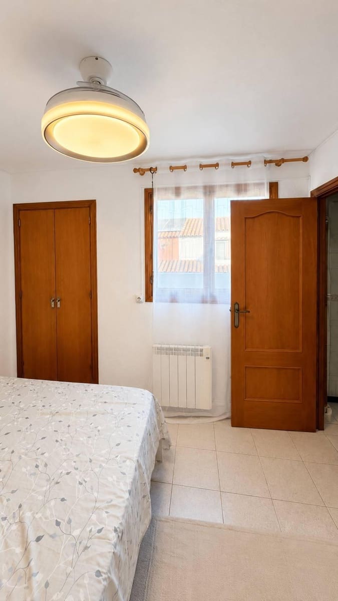5 bedroom Townhouse for sale in Sueca - € 320,000 (Ref: 9986898)