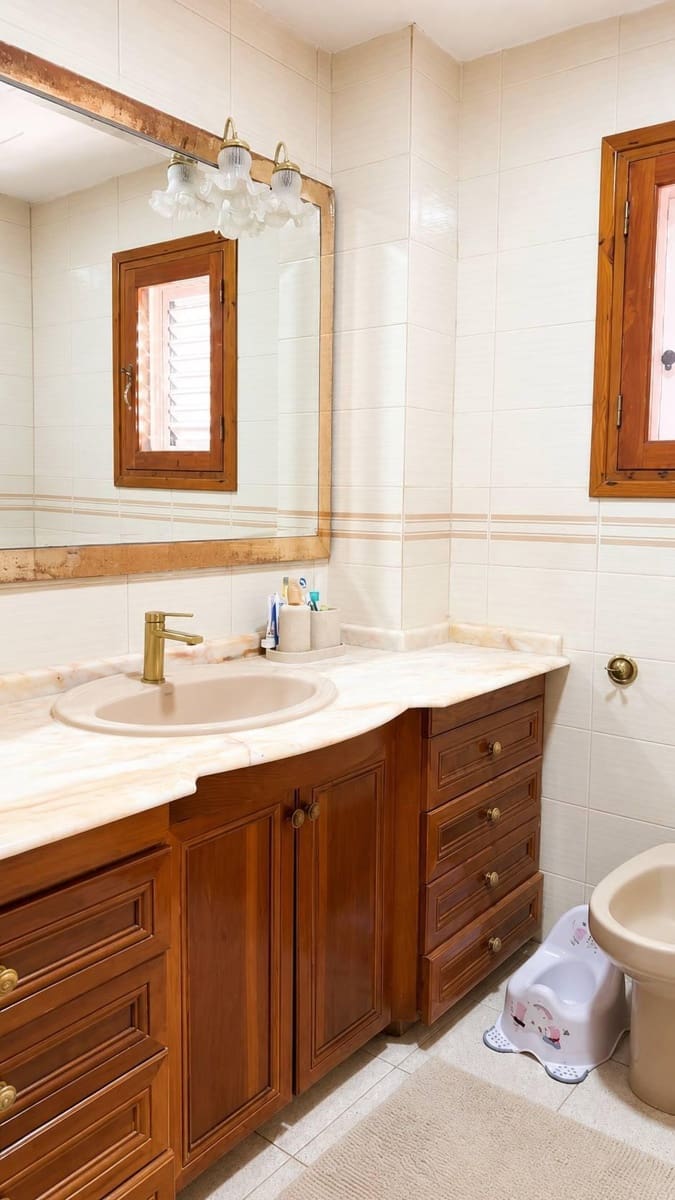 5 bedroom Townhouse for sale in Sueca - € 320,000 (Ref: 9986898)