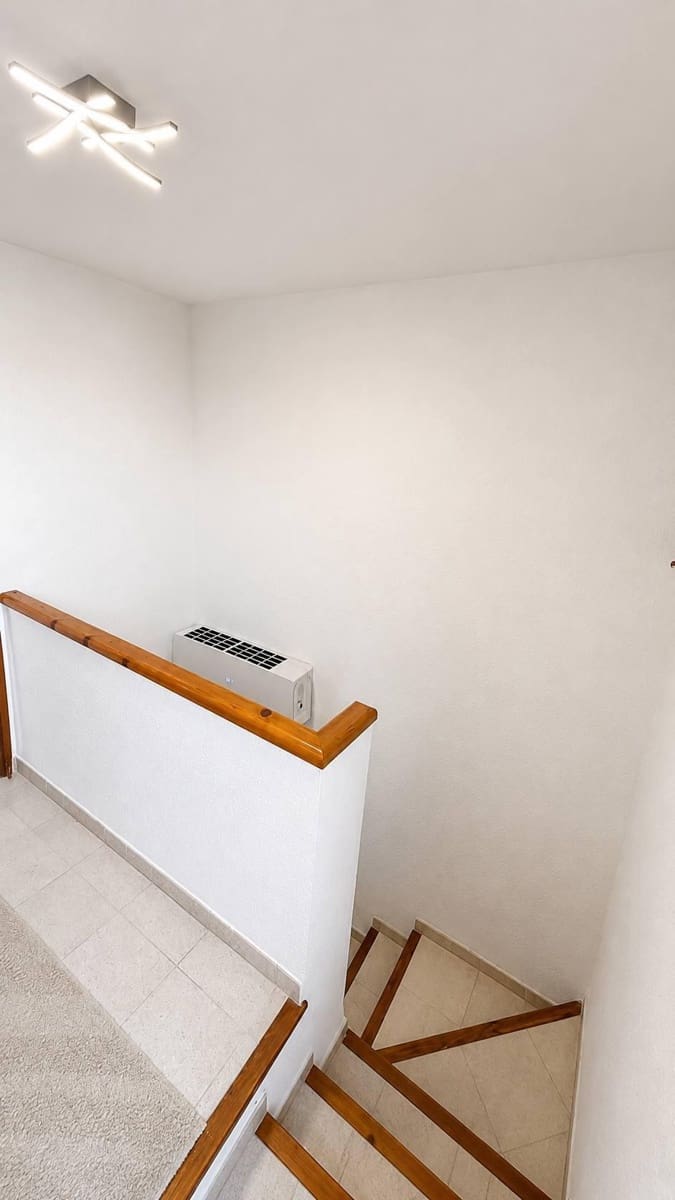 5 bedroom Townhouse for sale in Sueca - € 320,000 (Ref: 9986898)
