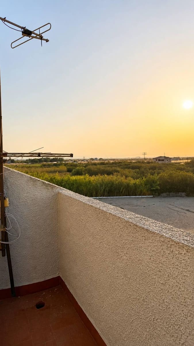 5 bedroom Townhouse for sale in Sueca - € 320,000 (Ref: 9986898)
