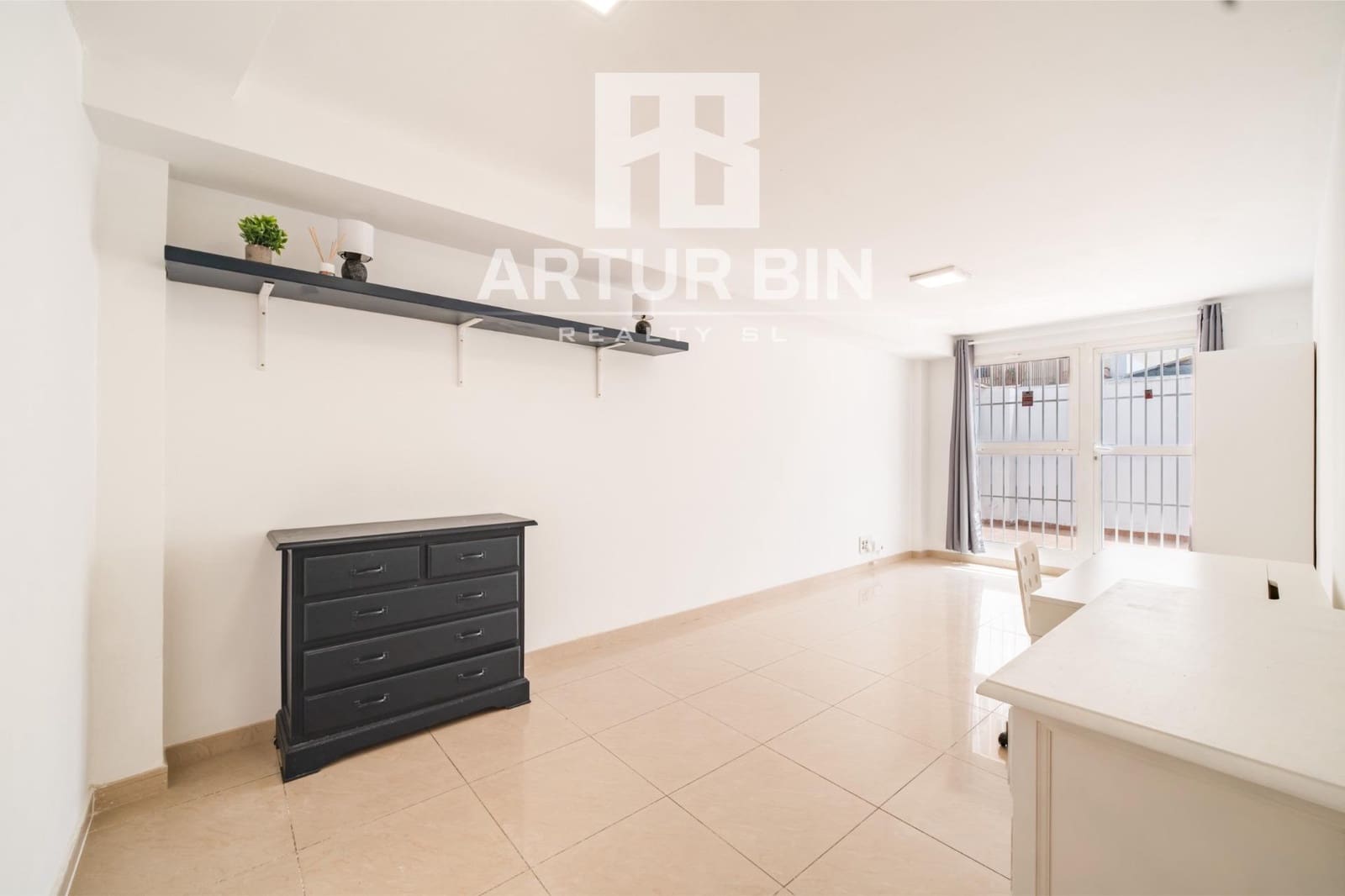 9 sypialnia Biuro na sprzedaż w Quart de Poblet - 300 000 € (Ref: 9990750)