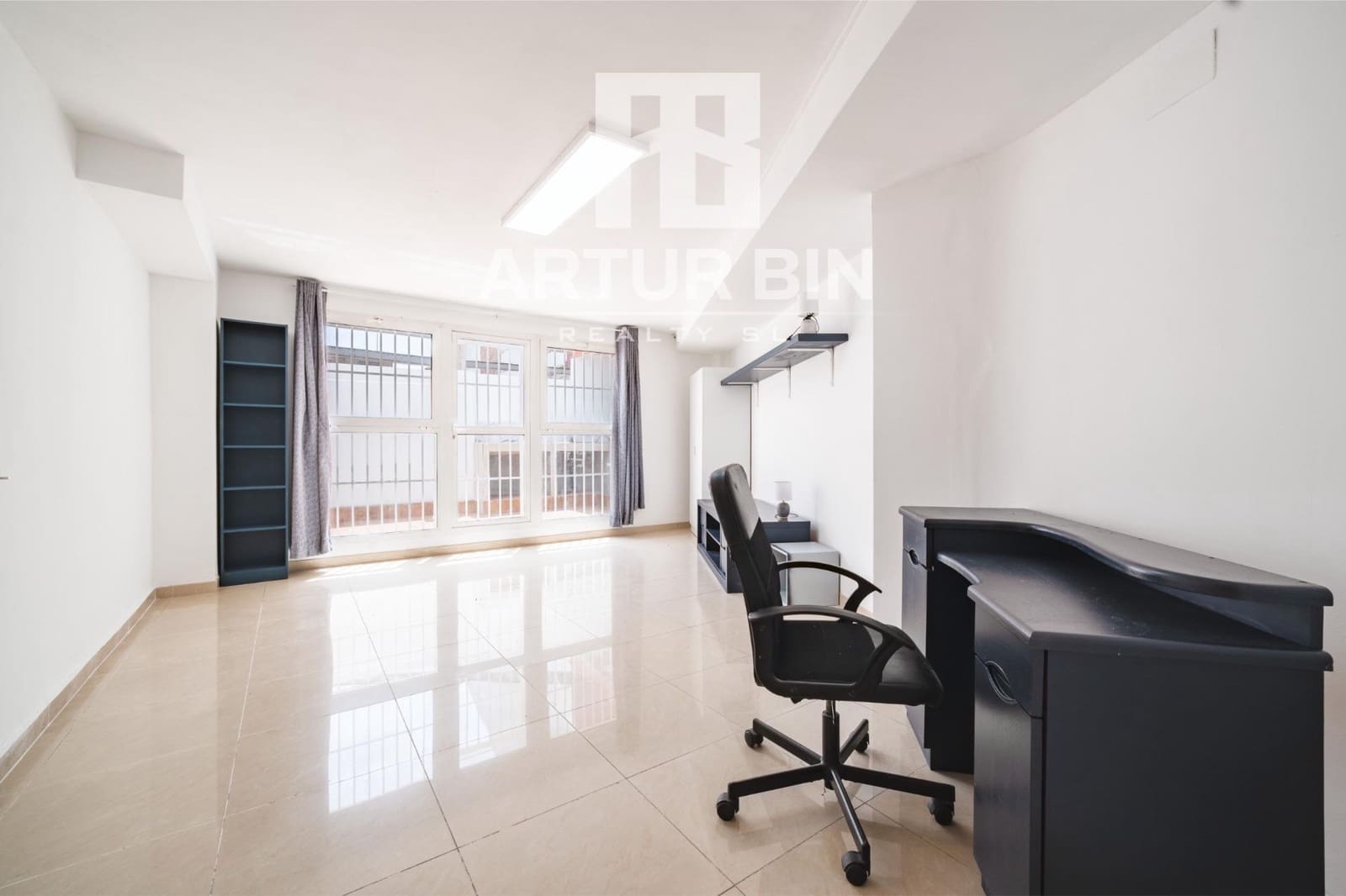 9 sypialnia Biuro na sprzedaż w Quart de Poblet - 300 000 € (Ref: 9990750)