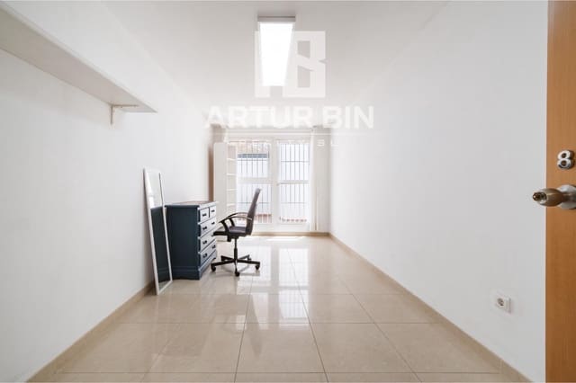 9 soveværelse Kontor til salg i Quart de Poblet - € 300.000 (Ref: 9990750)