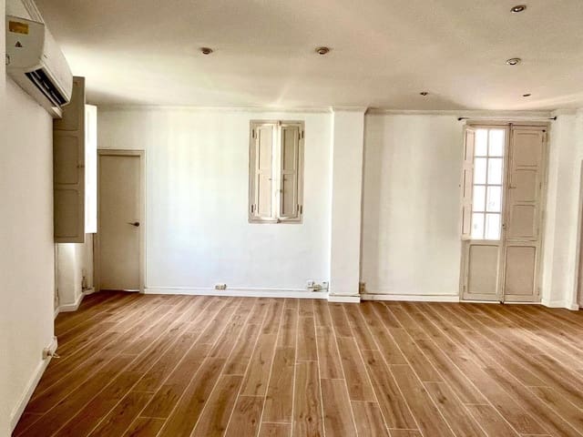 2 sypialnia Mieszkanie na sprzedaż w En Corts, Miasto Walencja - 550 000 € (Ref: 9994280)