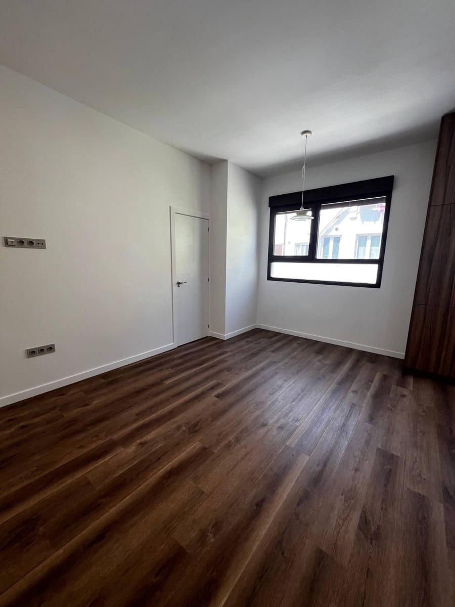 2 soveværelse Lejlighed til salg i Valencia by - € 420.000 (Ref: 9994281)