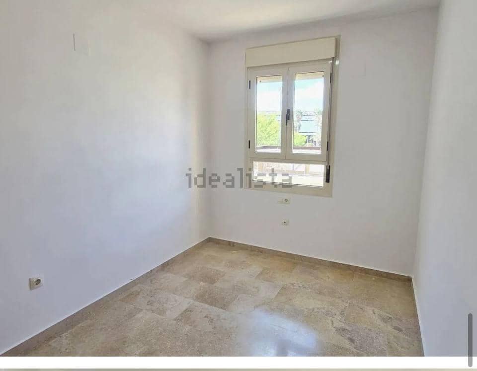 4 soverom Leilighet til leie i Valencia by med svømmebasseng garasje - € 1 900 (Ref: 9994282)
