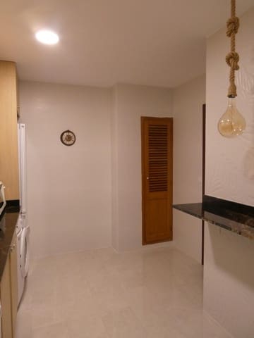 3 soveværelse Lejlighed til leje i Llaurí - € 2.200 (Ref: 9998844)