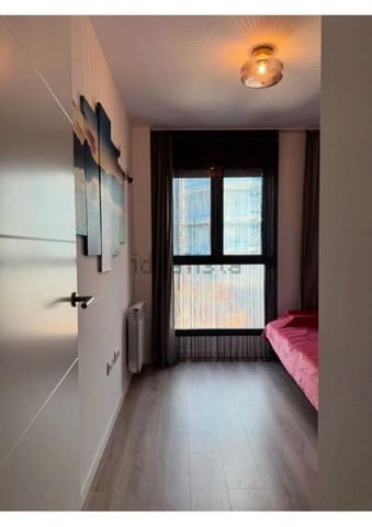 2 slaapkamer Flat te koop in Valencia stad met zwembad garage - € 495.000 (Ref: 9999641)