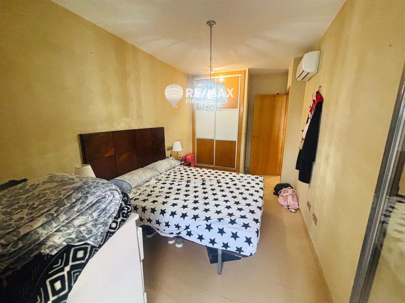 1 bedroom Flat for sale in Alicante / Alacant city with pool - € 309,000 (Ref: 8800001)