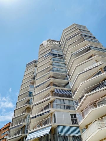 4 slaapkamer Flat te koop in Playa de Muchavista, El Campello met garage - € 319.000 (Ref: 8990152)