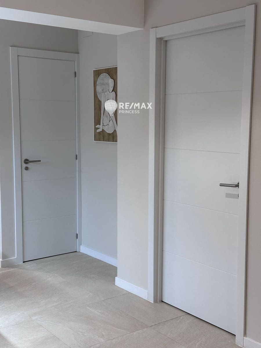 2 soveværelse Penthouse til salg i Alicante by - € 268.900 (Ref: 8990153)