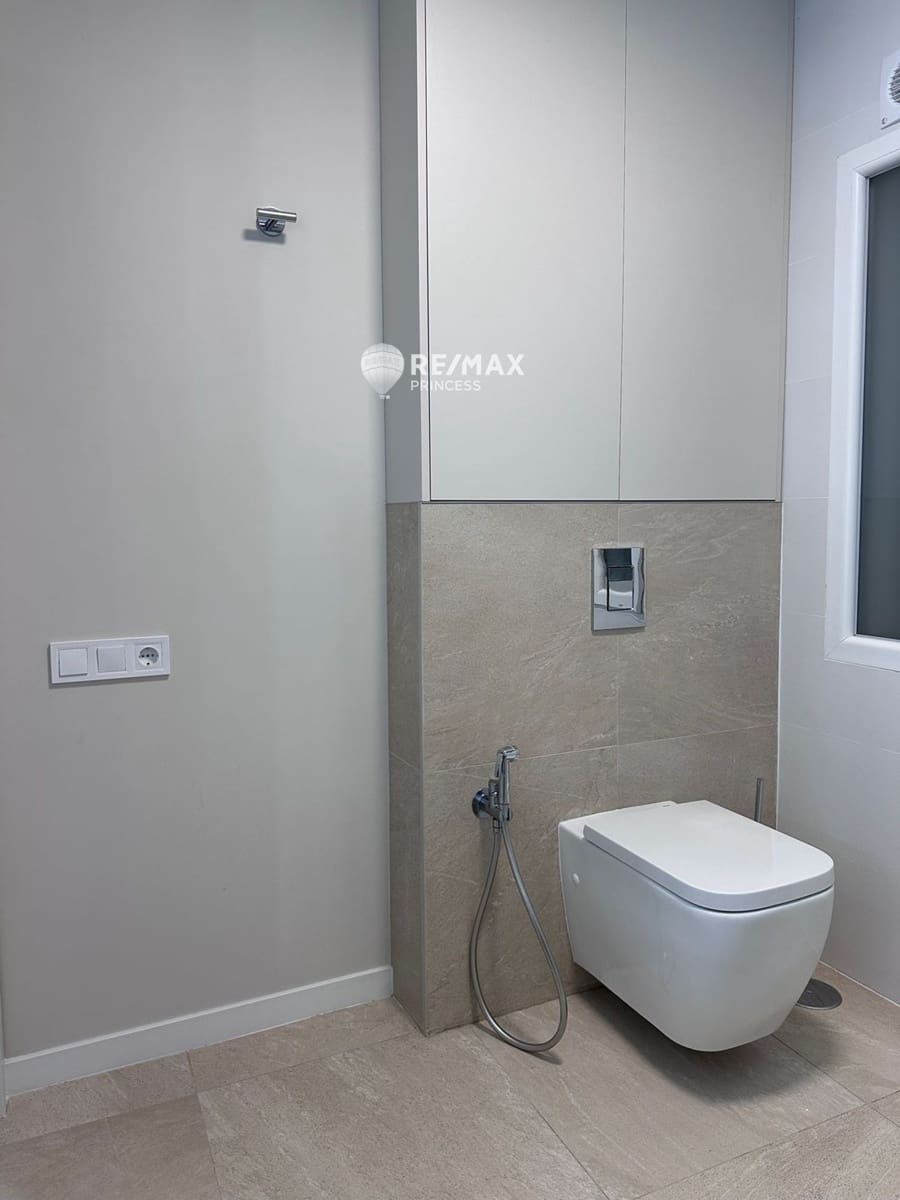 2 soveværelse Penthouse til salg i Alicante by - € 268.900 (Ref: 8990153)