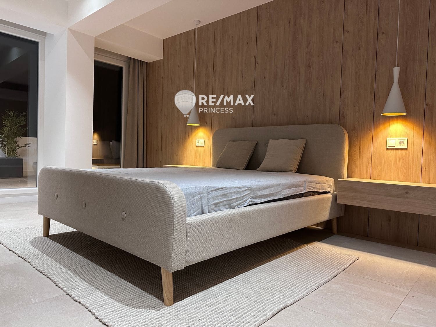 2 soveværelse Penthouse til salg i Alicante by - € 268.900 (Ref: 8990153)