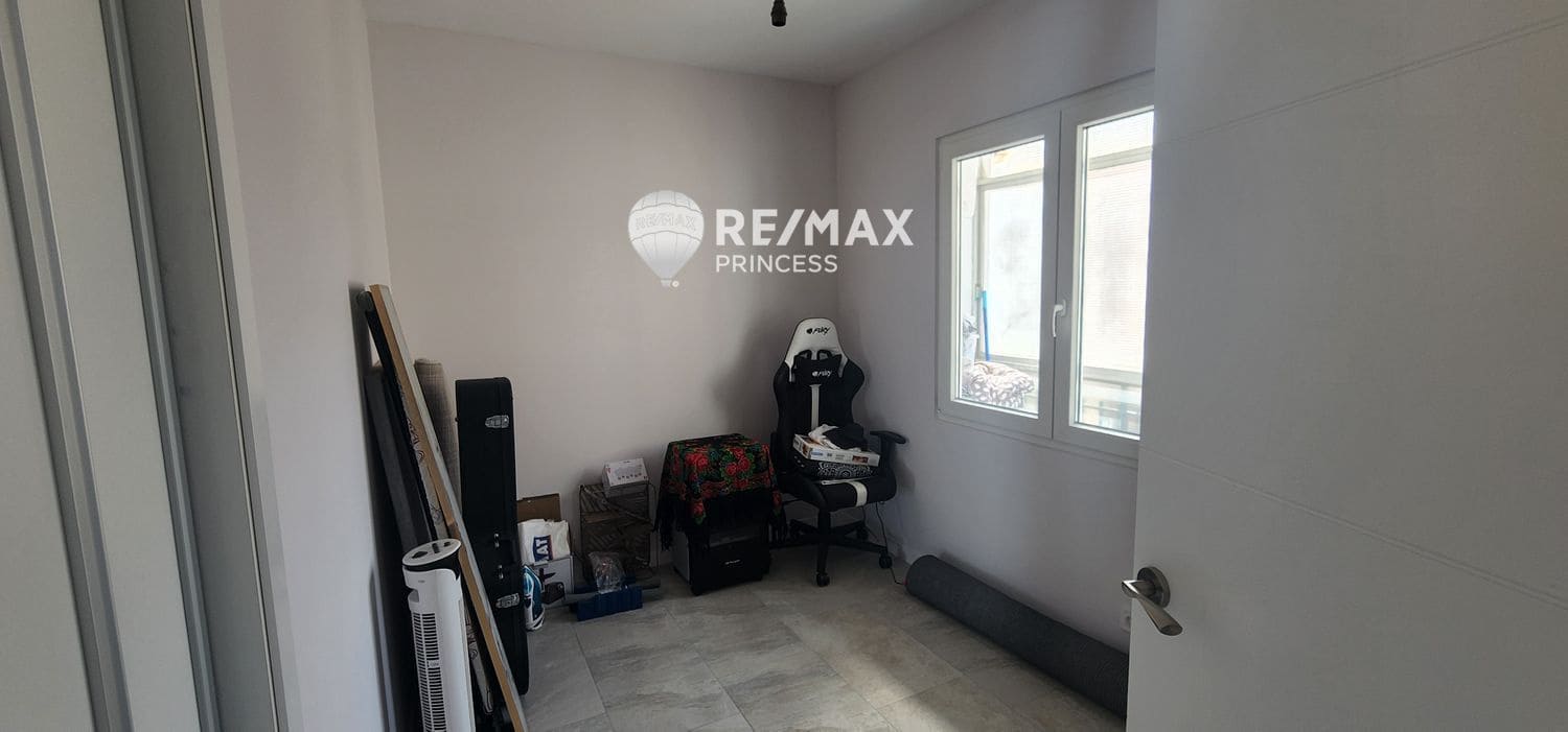 3 soveværelse Lejlighed til salg i Alicante by - € 260.000 (Ref: 8990154)