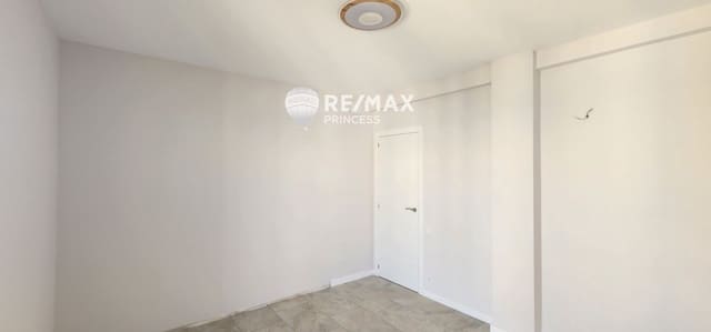 3 soveværelse Lejlighed til salg i Campoamor - Altozano, Alicante by - € 260.000 (Ref: 8990154)