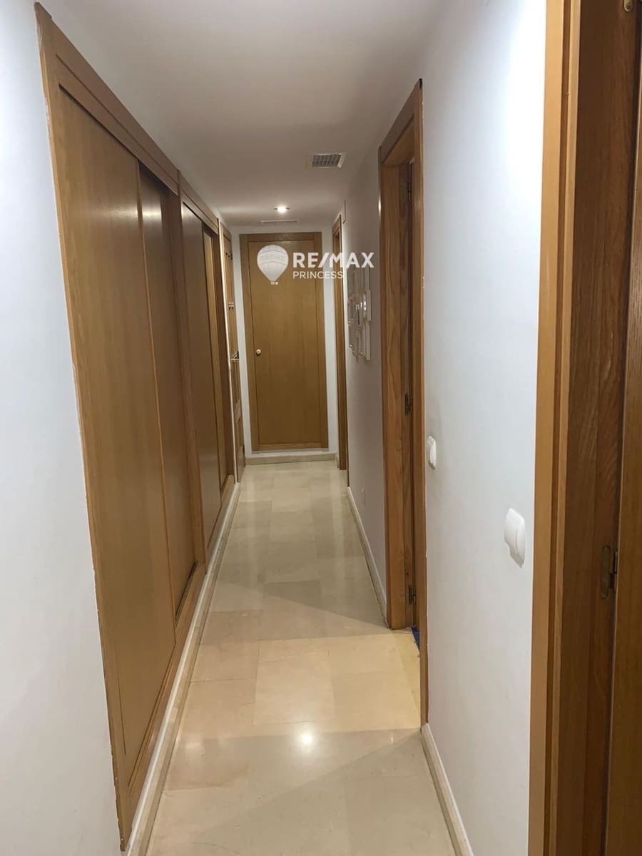 3 soveværelse Lejlighed til salg i Alicante by med swimmingpool garage - € 319.000 (Ref: 8990156)