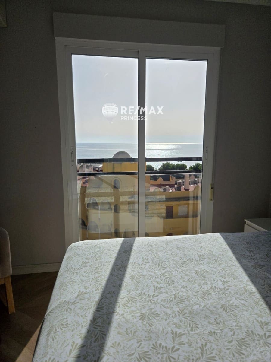 2 soveværelse Penthouse til salg i El Campello med garage - € 299.000 (Ref: 9012254)