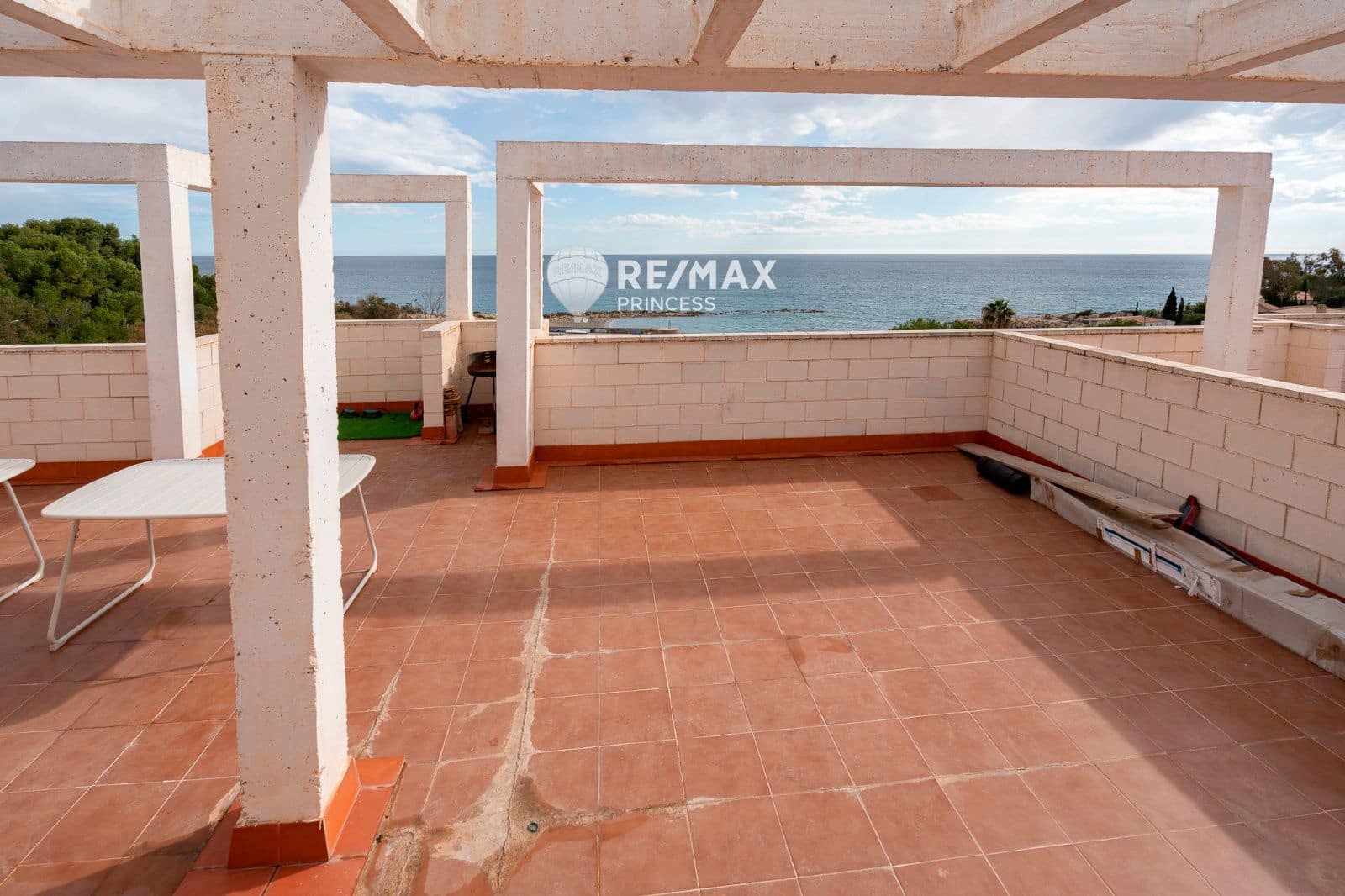 2 soveværelse Penthouse til salg i El Campello med garage - € 299.000 (Ref: 9012254)