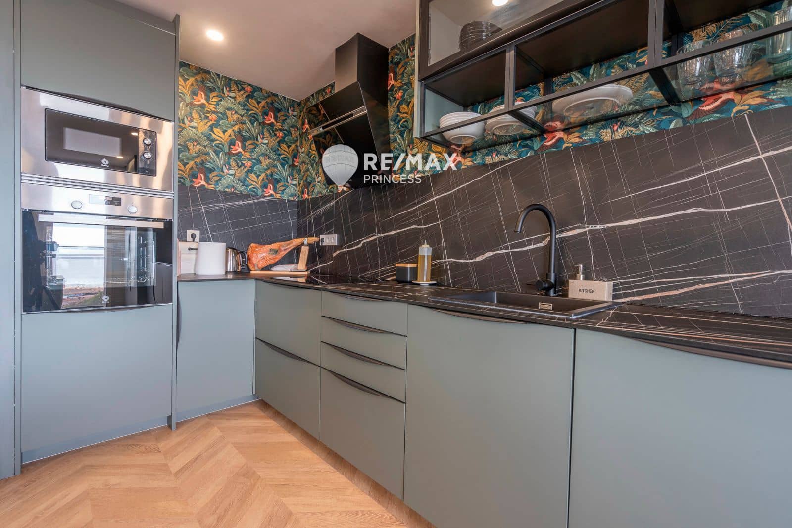 2 soveværelse Penthouse til salg i El Campello med garage - € 299.000 (Ref: 9012254)