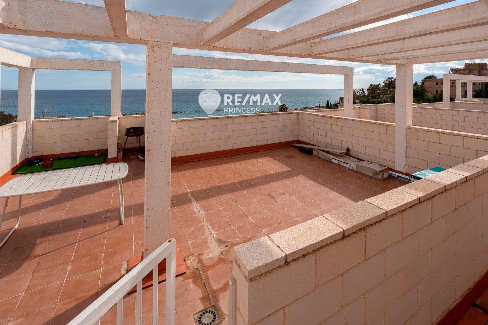 2 soveværelse Penthouse til salg i El Campello med garage - € 299.000 (Ref: 9012254)