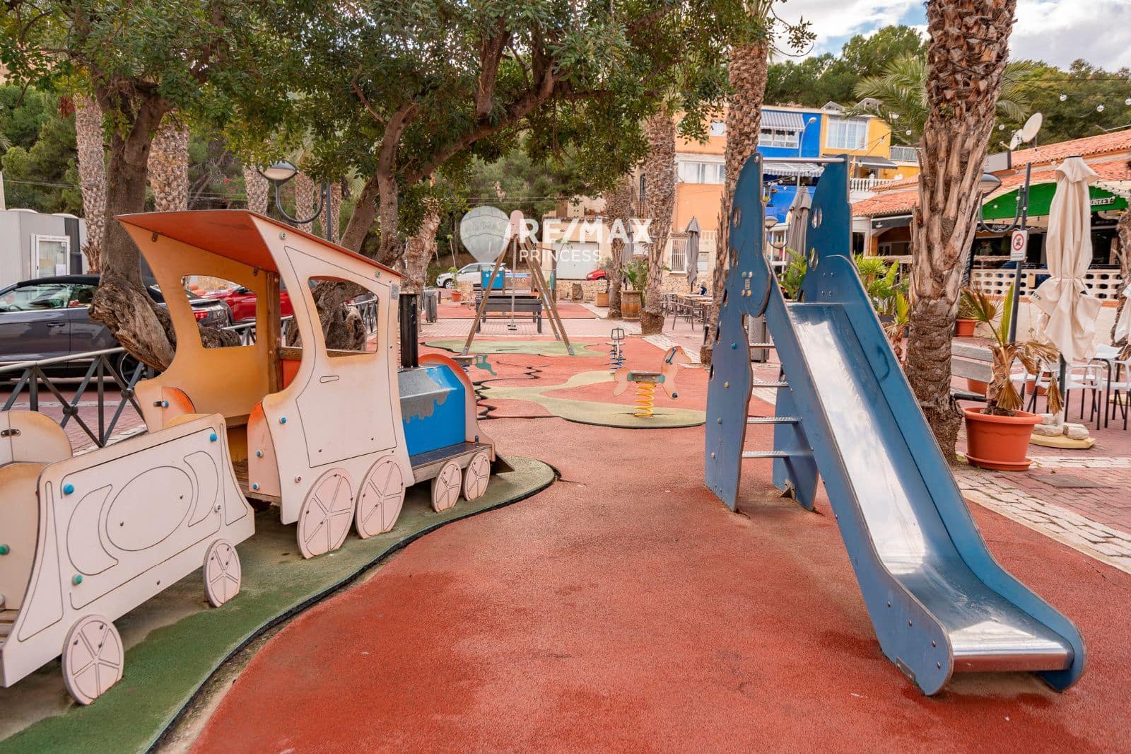 2 soveværelse Penthouse til salg i El Campello med garage - € 299.000 (Ref: 9012254)