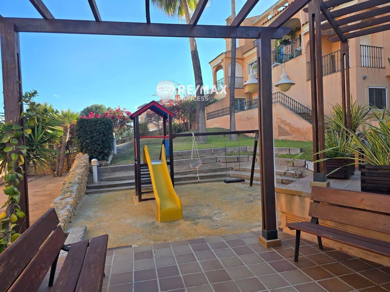 4 soverom Penthouse til salgs i Cabo de las Huertas med svømmebasseng garasje - € 725 500 (Ref: 9016525)