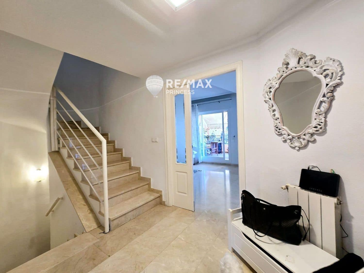 4 soverom Penthouse til salgs i Cabo de las Huertas med svømmebasseng garasje - € 725 500 (Ref: 9016525)