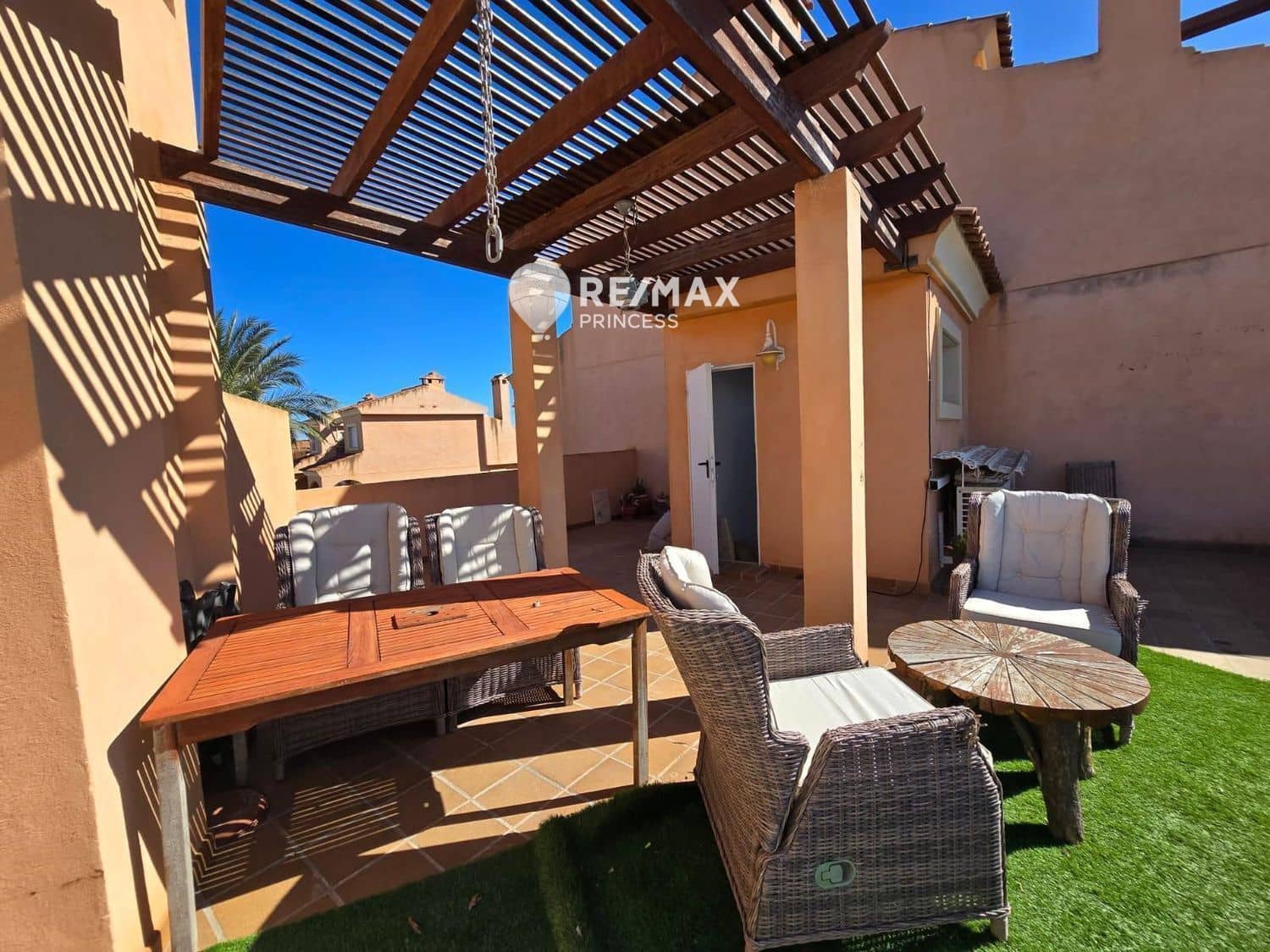 4 soverom Penthouse til salgs i Cabo de las Huertas med svømmebasseng garasje - € 725 500 (Ref: 9016525)