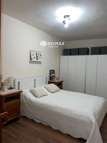 4 makuuhuone Asunto myytävänä paikassa Carolinas Bajas, Alicante kaupunki - 196 000 € (Ref: 9074236)