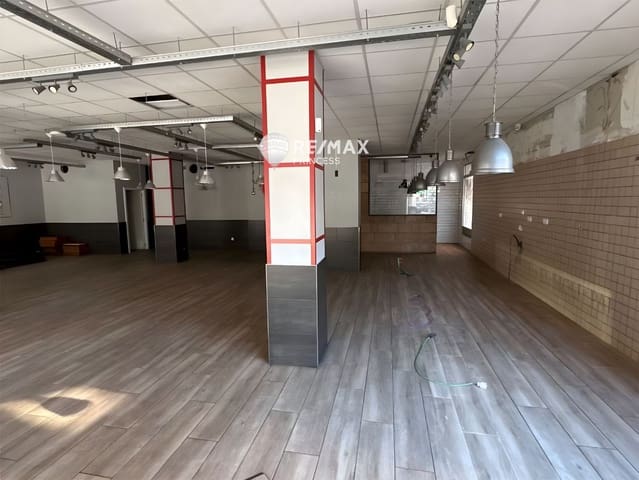 Commercial for sale in Benalúa, Alicante / Alacant city - € 430,000 (Ref: 9074241)
