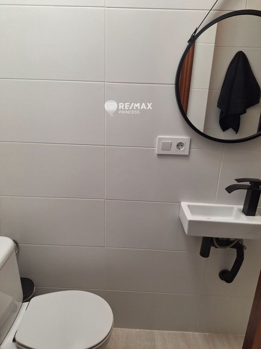 2 makuuhuone Asunto myytävänä paikassa Alicante kaupunki mukana 
autotalli - 299 000 € (Ref: 9142348)