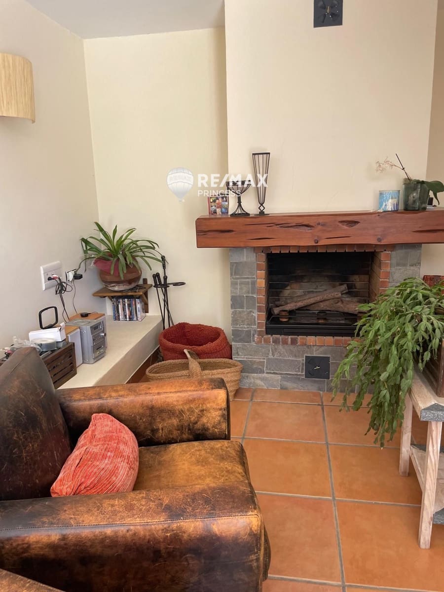 4 soveværelse Villa til leje i Castalla - € 2.500 (Ref: 9164715)