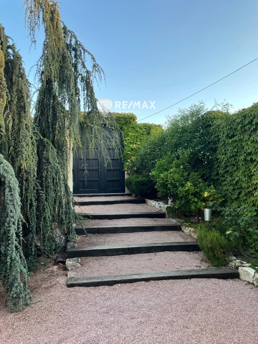 4 soveværelse Villa til leje i Castalla - € 2.500 (Ref: 9164715)