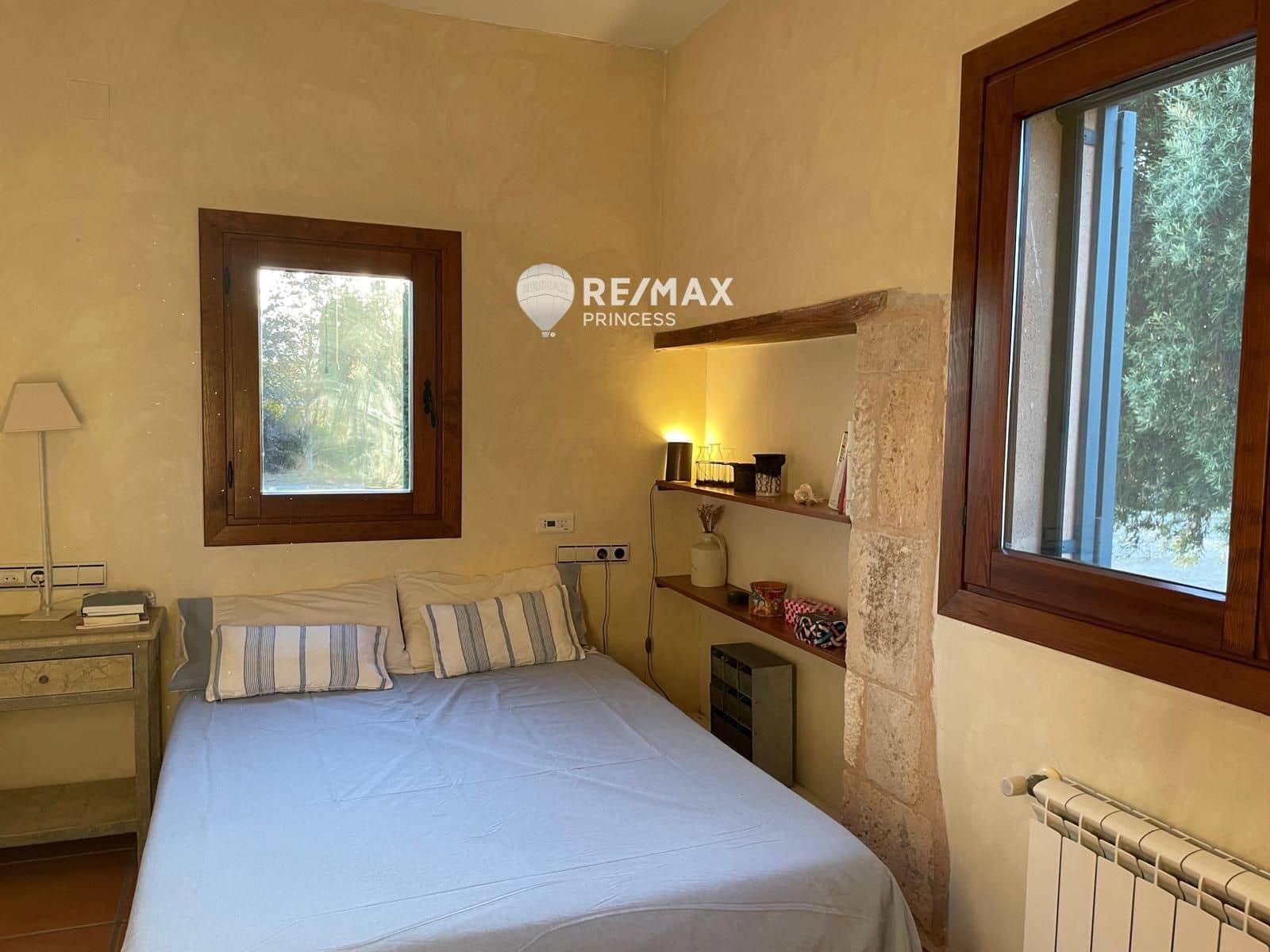 4 soveværelse Villa til leje i Castalla - € 2.500 (Ref: 9164715)