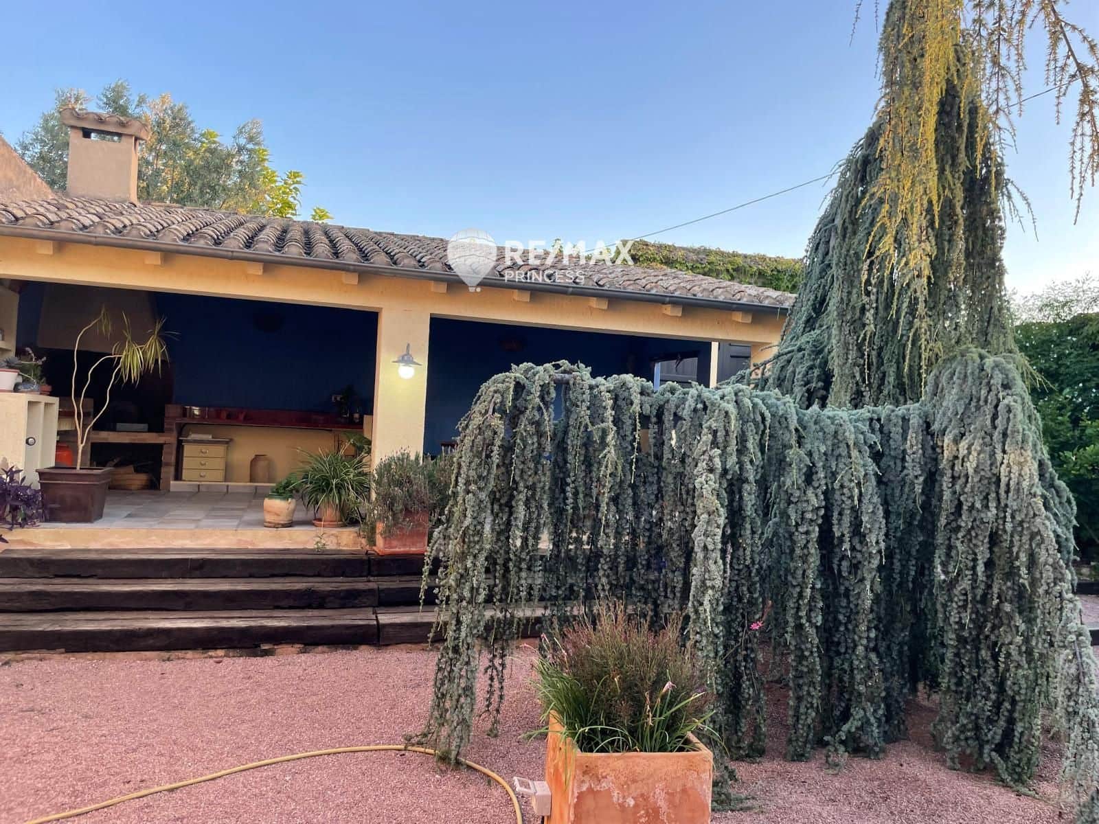 4 soveværelse Villa til leje i Castalla - € 2.500 (Ref: 9164715)