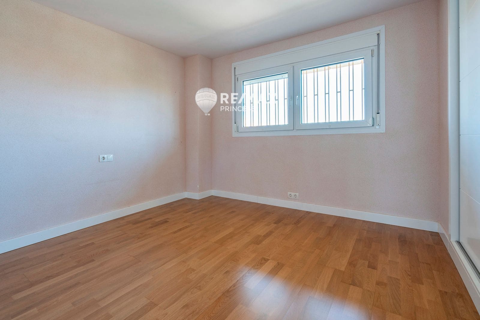 4 soverom Leilighet til salgs i Cabo de las Huertas med svømmebasseng garasje - € 785 000 (Ref: 9164716)