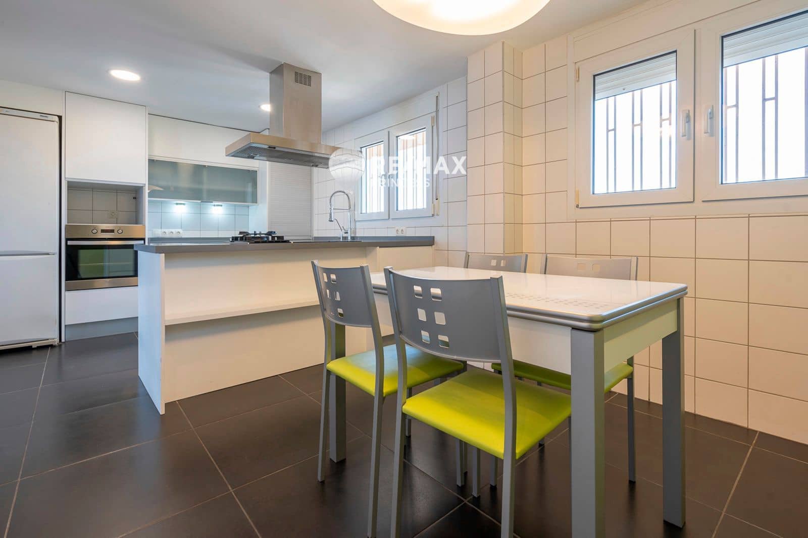 4 soverom Leilighet til salgs i Cabo de las Huertas med svømmebasseng garasje - € 785 000 (Ref: 9164716)