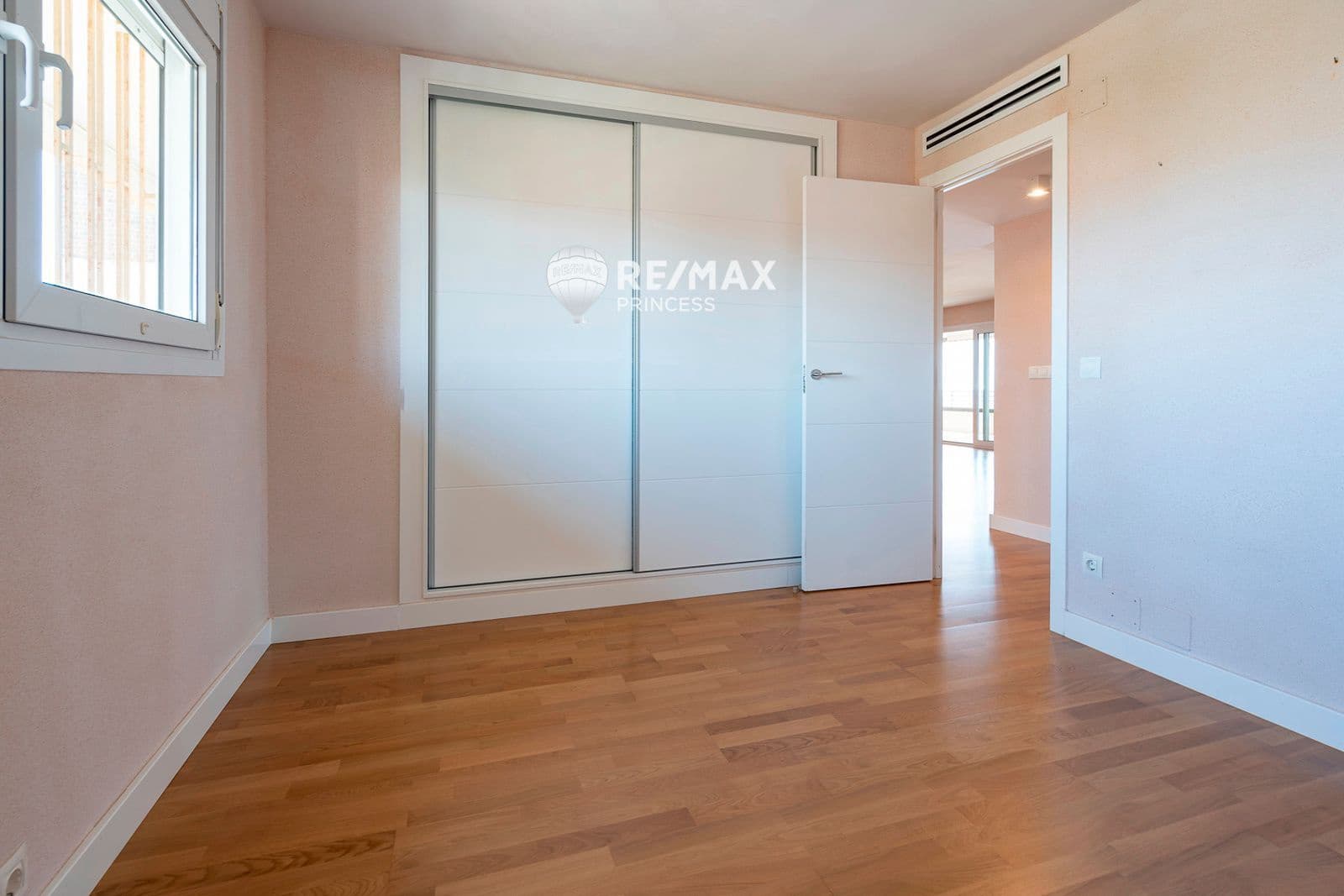 4 soverom Leilighet til salgs i Cabo de las Huertas med svømmebasseng garasje - € 785 000 (Ref: 9164716)