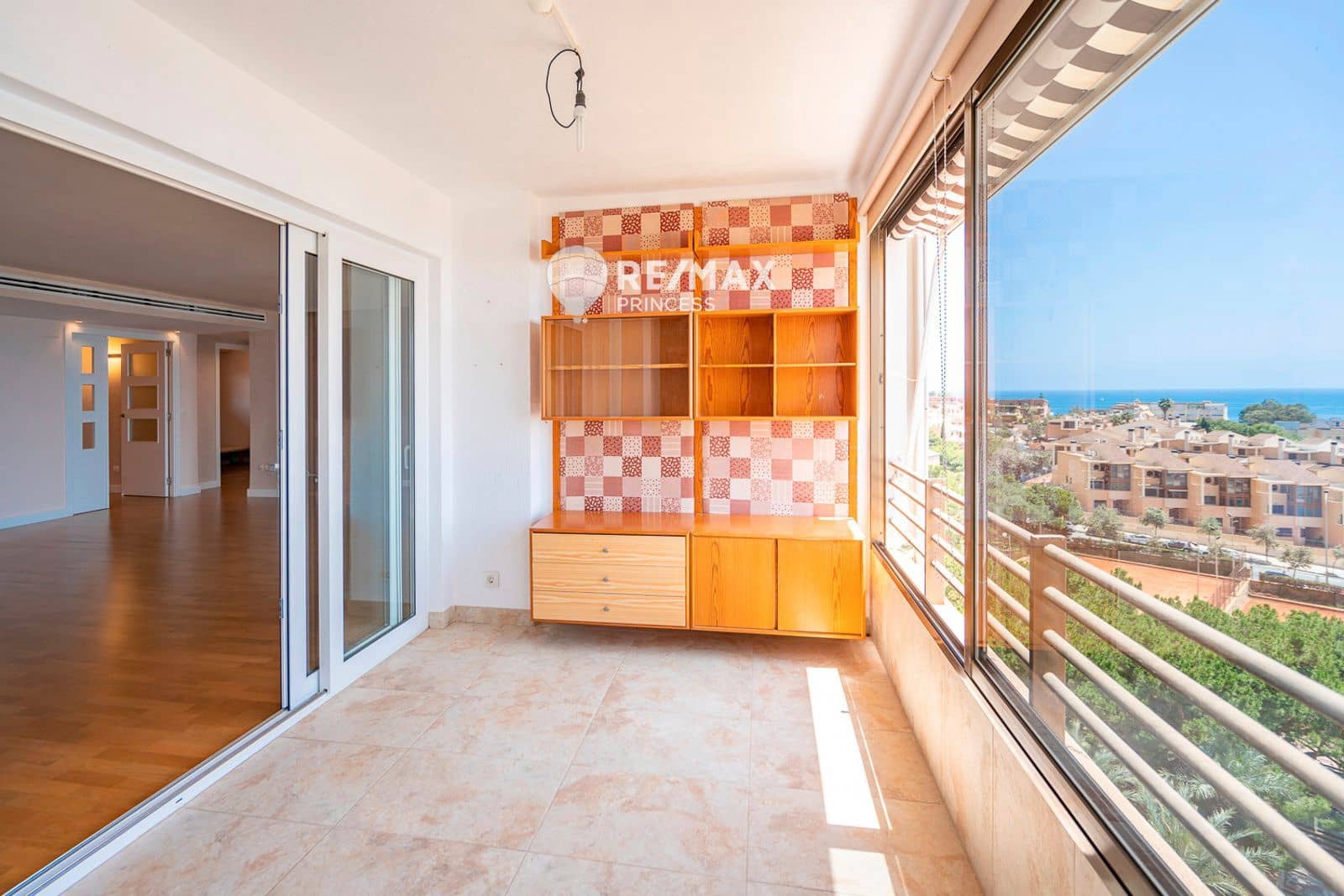 4 soverom Leilighet til salgs i Cabo de las Huertas med svømmebasseng garasje - € 785 000 (Ref: 9164716)