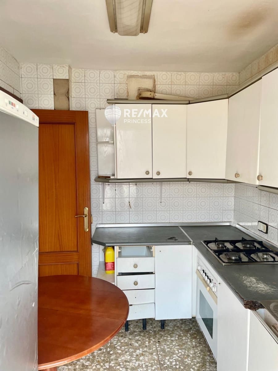 3 soveværelse Lejlighed til salg i Alicante by - € 119.000 (Ref: 9181501)